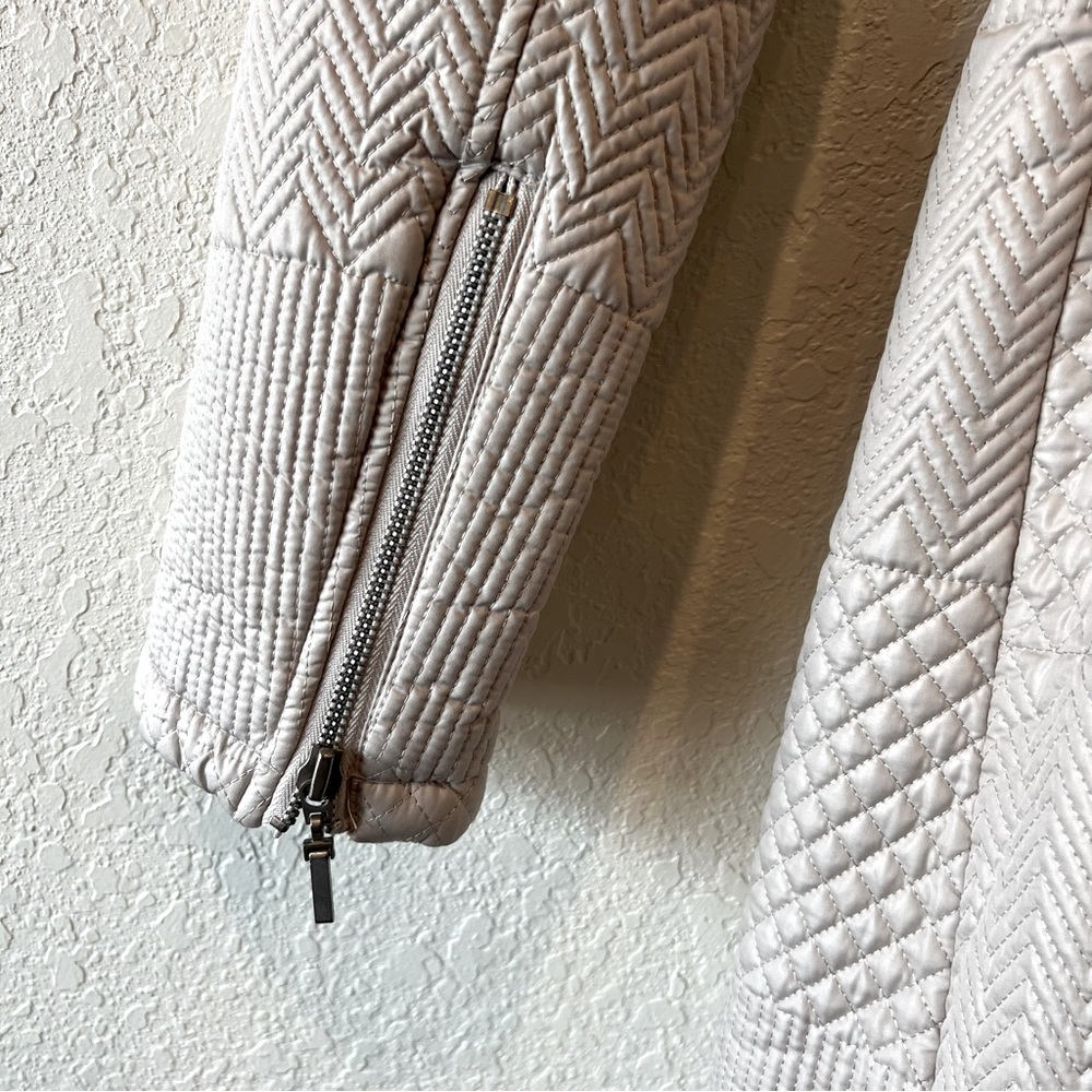 Kenneth Cole Quilted mixed pattern asymmetrical front zip trench coat with belt - Picture 8 of 10